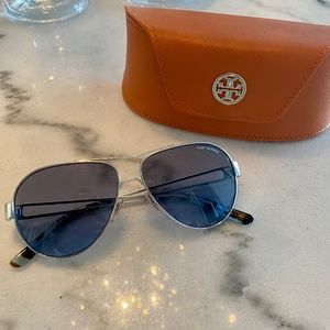 Tory Burch 6060 Sunglasses